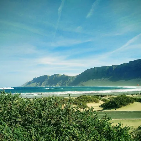 Ostello Famara Rooms *