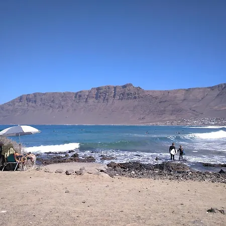 Famara Rooms Hostel Famara